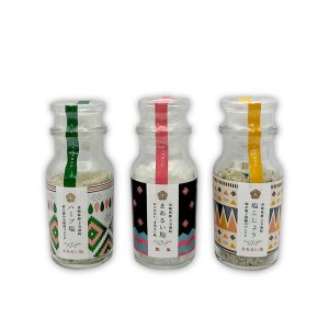 画像7: まあるい塩 ＆ 五島うどん ギフトBOXセット（まあるい塩・ハーブ塩・塩こしょう・国産小麦100%五島うどん3束・ 焼あごスープ付）